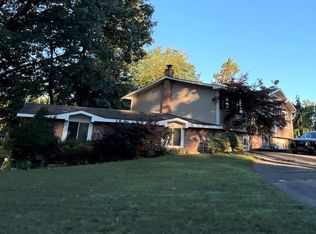 311 Shotwell Ct, White Lake, MI