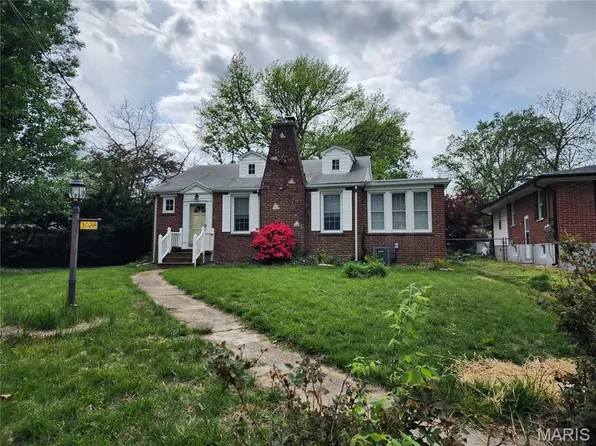 3028 Roland Ave, Belleville, IL 62226
