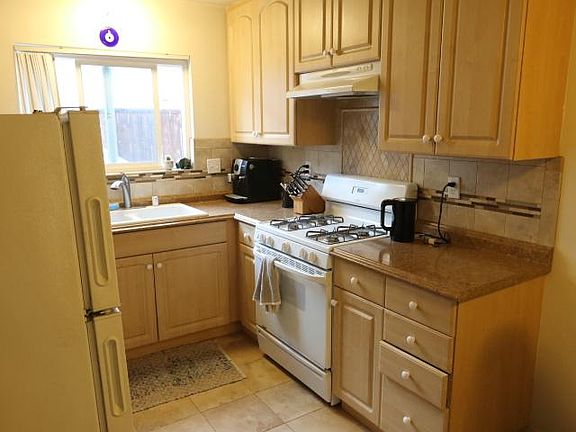3rd image of 870 Missouri St APT 2