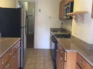 67-05 64th St #1, Ridgewood, NY 11385