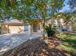 9443 Burnam Dr, Weeki Wachee, FL 34613