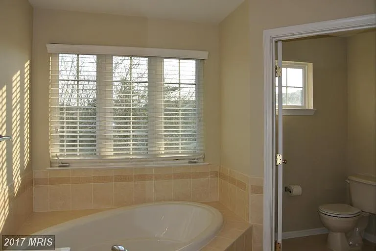 22064 Chelsy Paige Sq — Photo 18