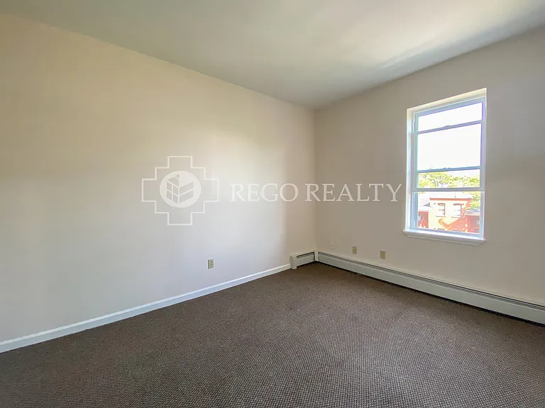162 Ward St #303 — Photo 10
