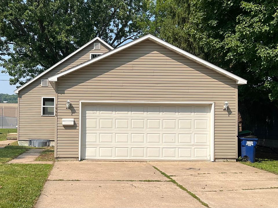 1st image of 1006 N 10th Ave