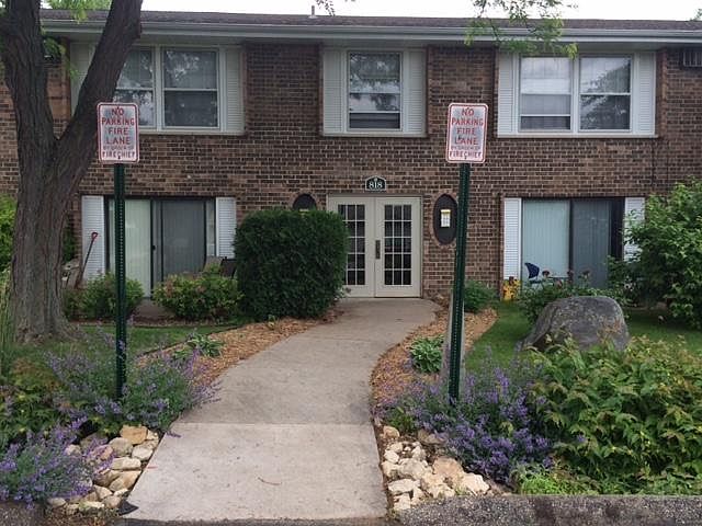 1st image of 818 Old Settlers Trl APT 3