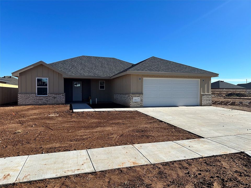 1st image of 1817 Sweetwater Ln