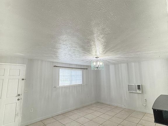 4th image of 3081 BESSENT Road
