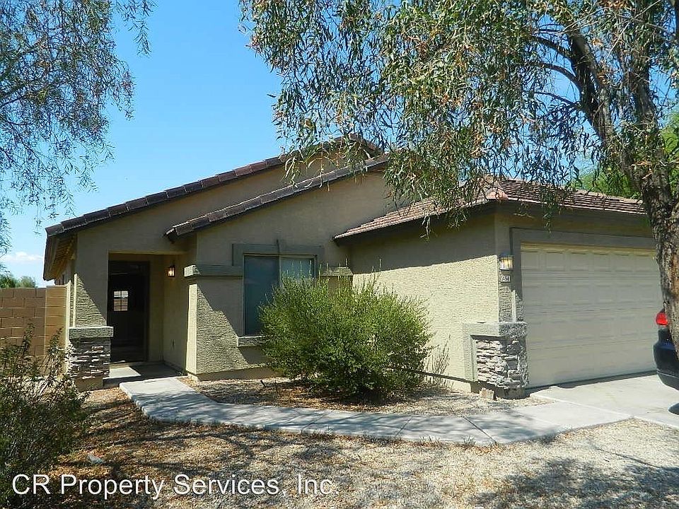 1st image of 1454 E 10th Pl