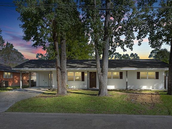 2nd image of 4335 Oaklawn St