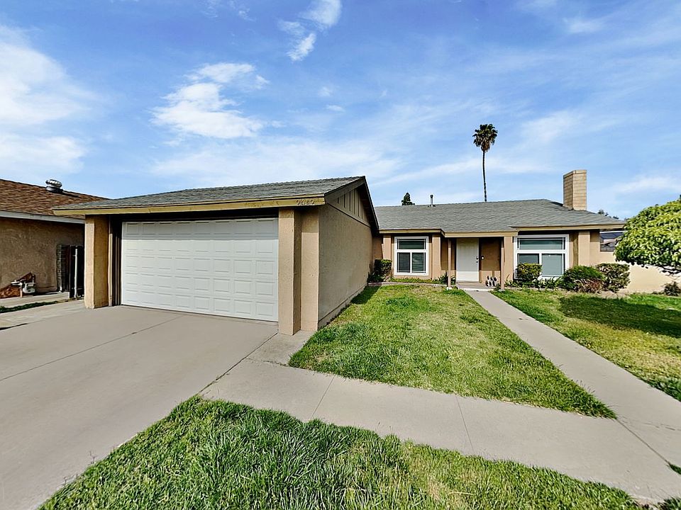 1st image of 2442 S Pinehurst Pl