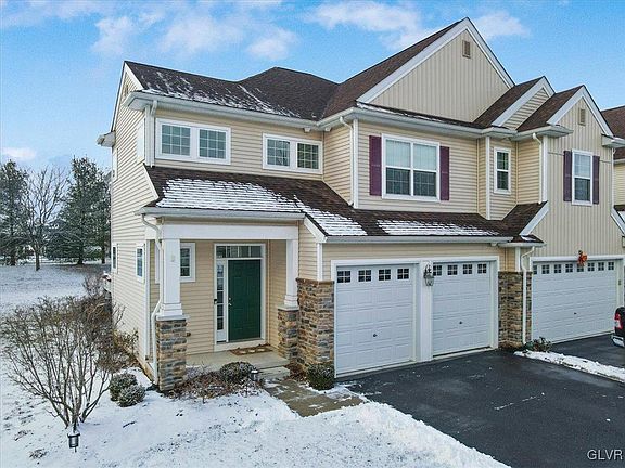 2nd image of 877 Iron Ln