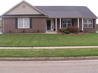1817 Eden Pl, Rockford, IL 61107