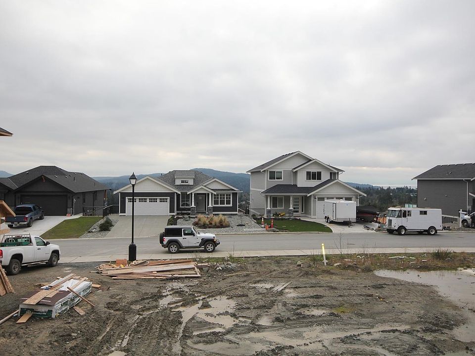 2nd image of 2568 Nickson Way