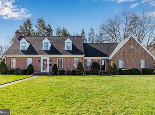 846 W South St, Carlisle, PA 17013