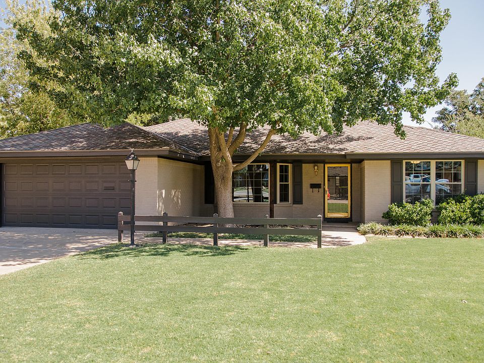 1st image of 3311 Palmer Dr