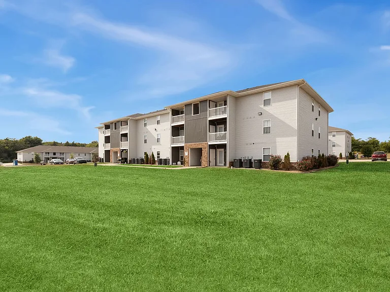Megan Lane Apartments — Photo 14