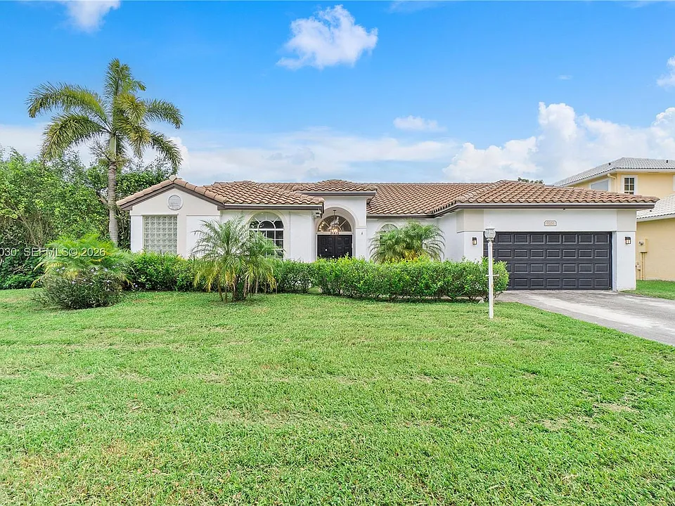 9251 NW 42nd Ct