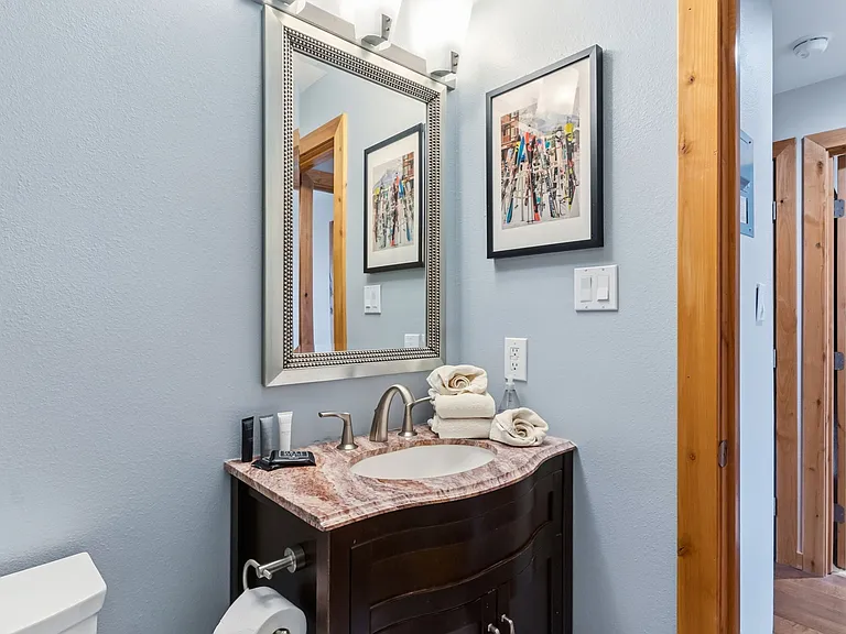 412 S Main St #221 — Photo 16
