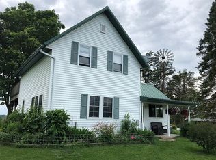 S3701B Vance Hill Rd, La Farge, WI 54639