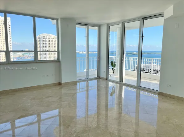 801 Brickell Key Blvd APT 3211, Miami, FL 33131