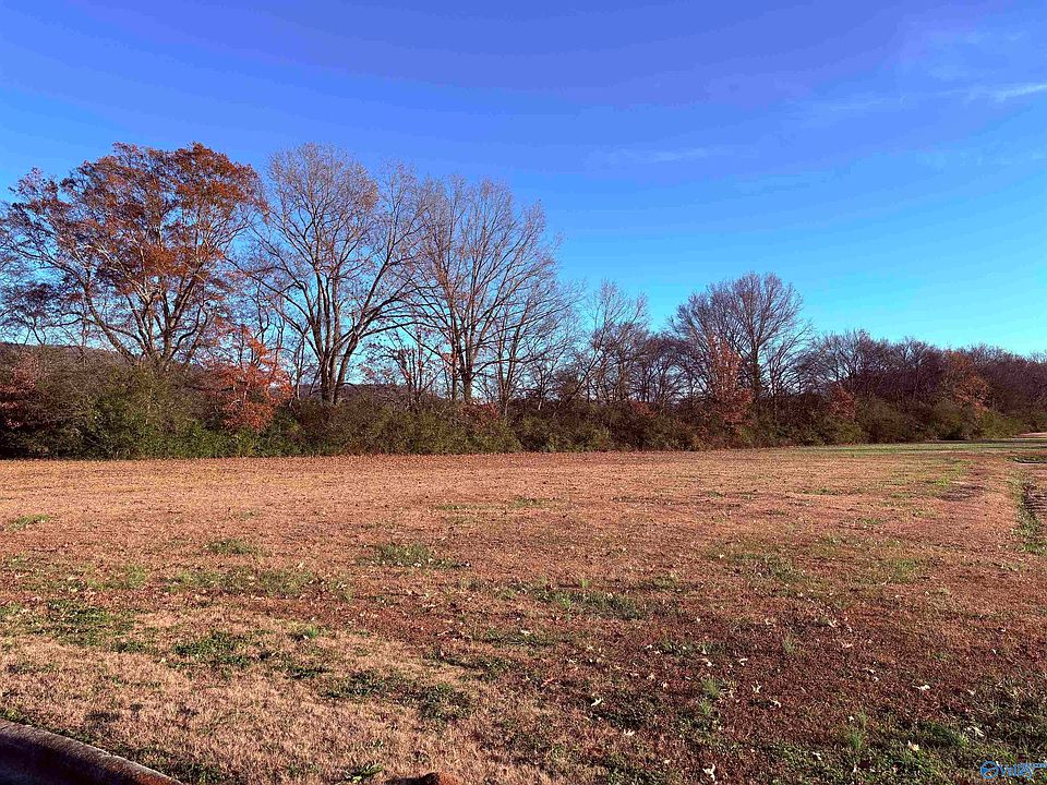 1st image of 160 Plantation Park Ln