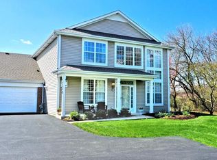 206 Brompton Ln #B, Sugar Grove, IL 60554
