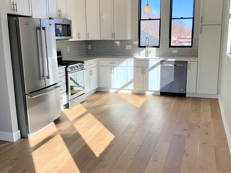 2949 Broadway St #2 — Photo 19