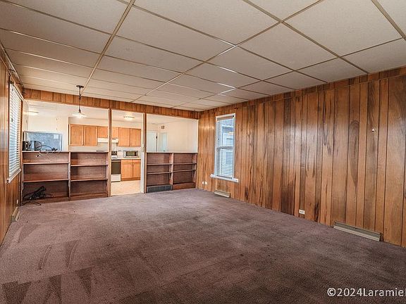 3rd image of 503 E Clark St