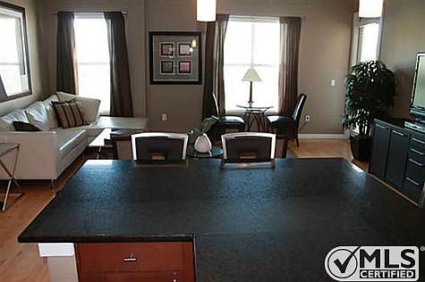 4th image of 2950 McKinney Ave APT 426