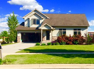 5505 Shale Rd, Fitchburg, WI 53711