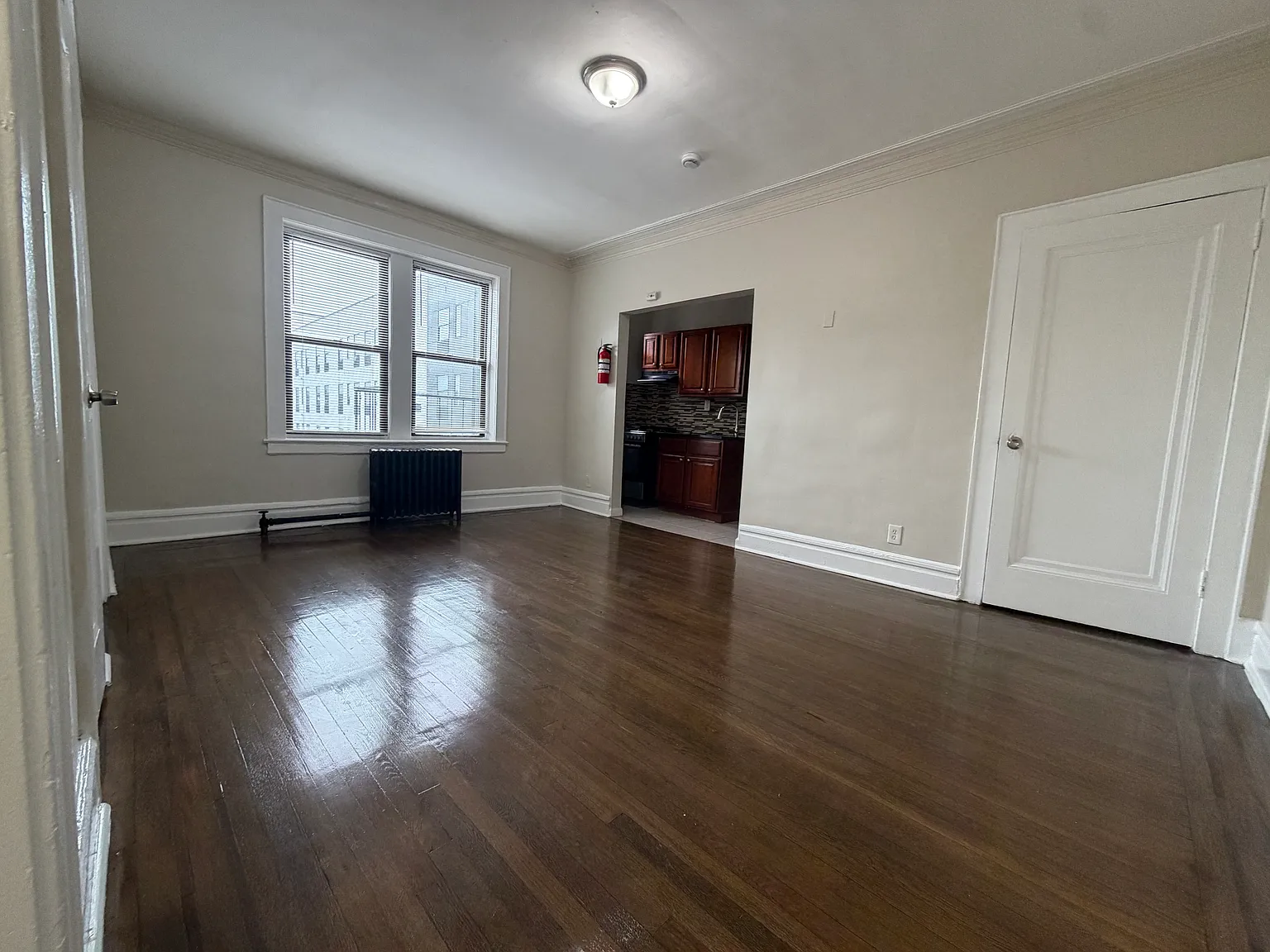 Studio, 500 sqft, $1,300 — Photo 2