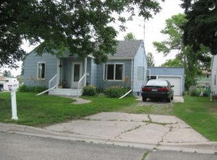 111 2nd St NW, Dilworth, MN 56529
