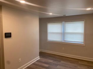 424 55th St NE #11, Washington, DC 20019