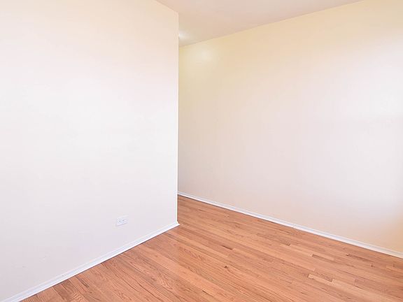 3rd image of 2492 Adam C Powell Blvd #21