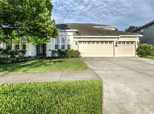 20308 Natures Corner Dr, Tampa, FL 33647