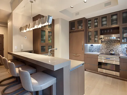 Sold by Sotheby's International Realty | media 3