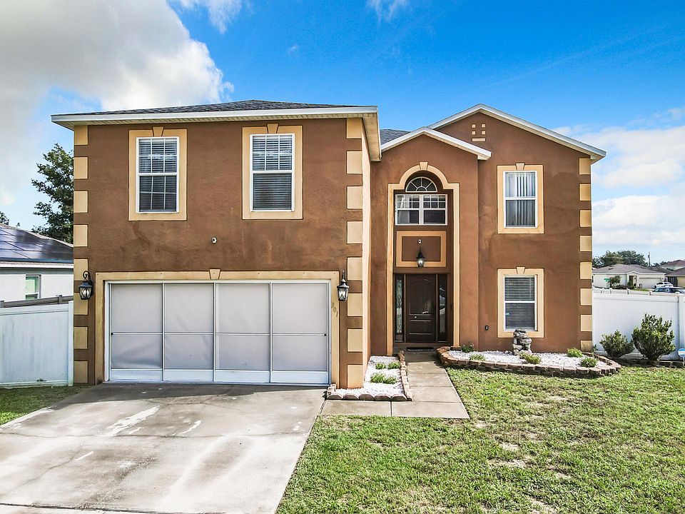 1st image of 301 Erie Court