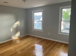 304 Weequahic Ave FLOOR 3, Newark, NJ 07112