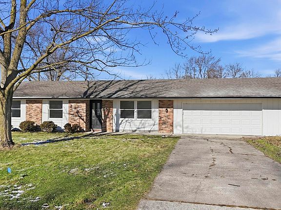 4th image of 22331 Maple Ln