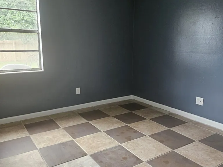 2605 Talbert St #A — Photo 4