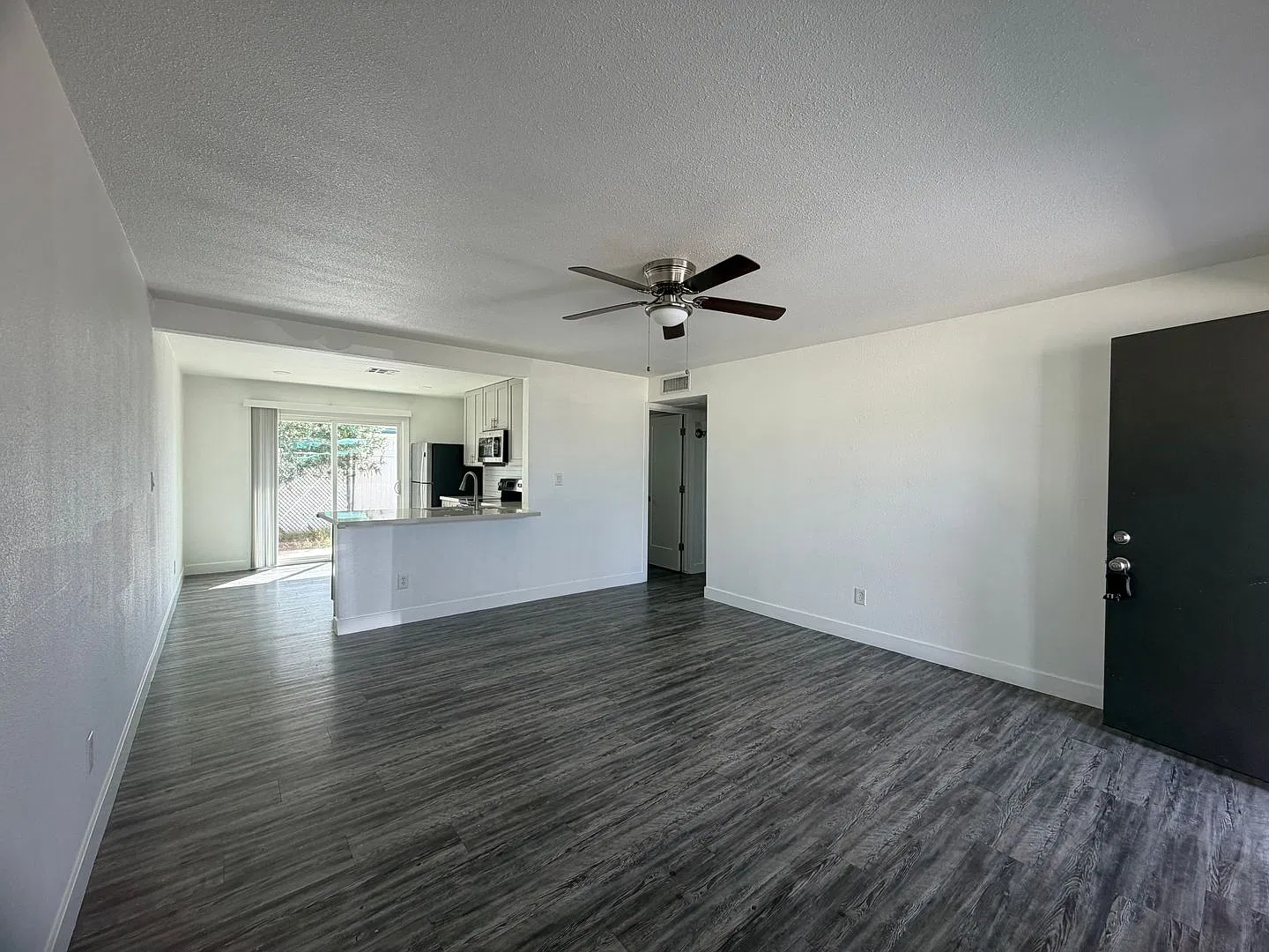 Welcome to The Lowe - Fully Renovated Apartment Homes! — Photo 3