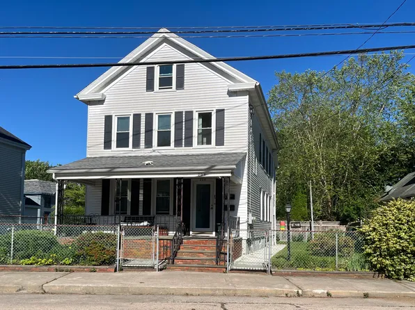 205 N Water St #2, Stonington, CT 06378