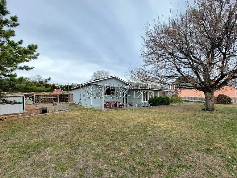 249 Rachel Rd — Photo 22
