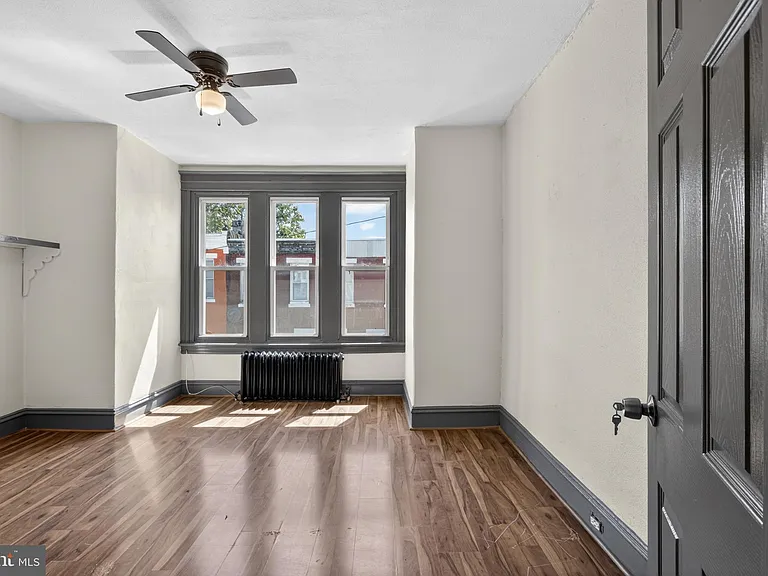 3324 N Philip St — Photo 13