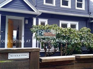 4322 SW Hamilton Ter Unit B, Portland, OR 97239