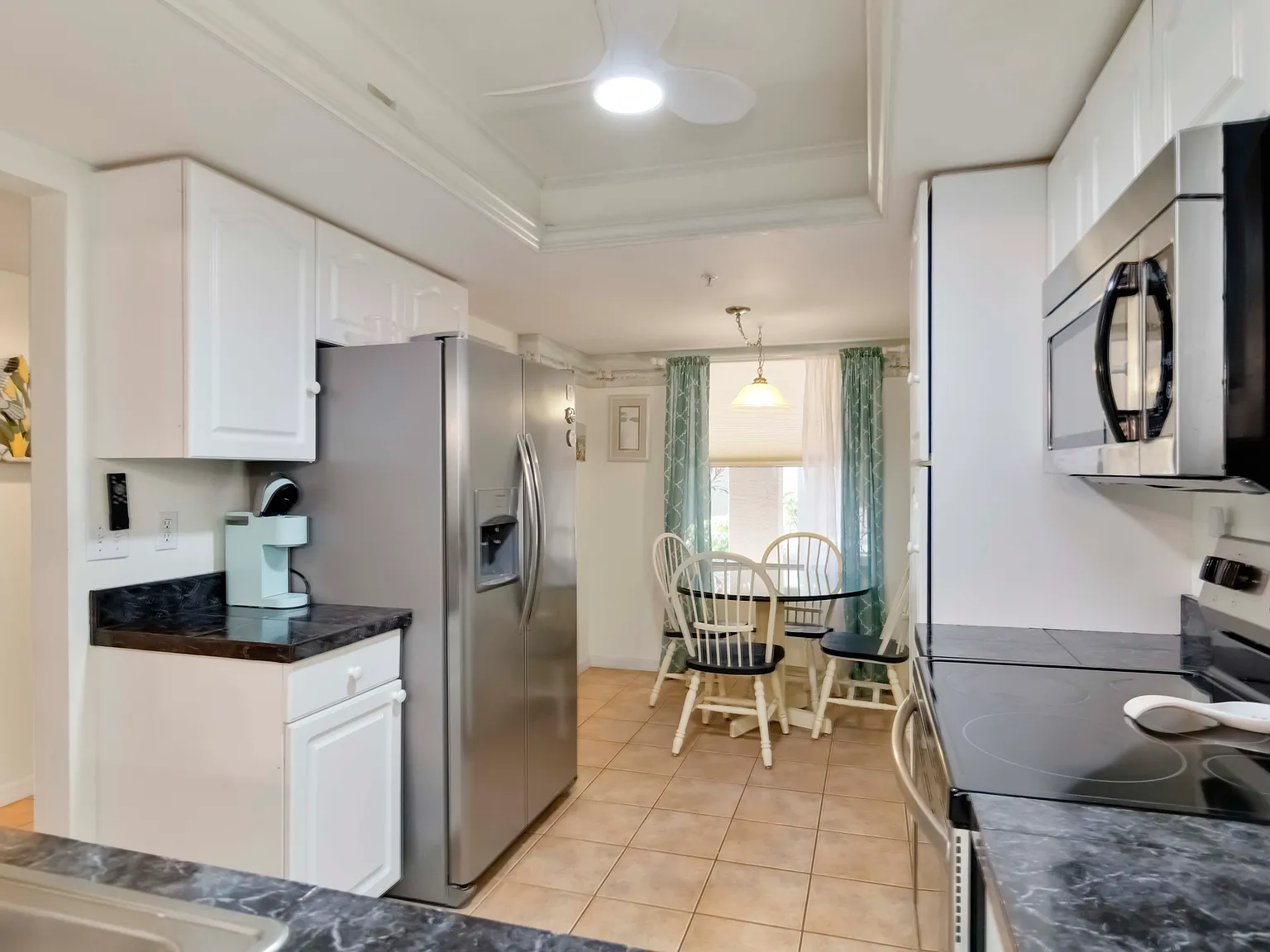 9330 Clubside Cir — Photo 4