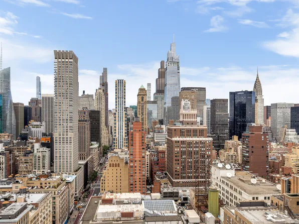 325 Fifth Avenue image 4 of 18