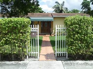 10311 SW 34th St, Miami, FL 33165