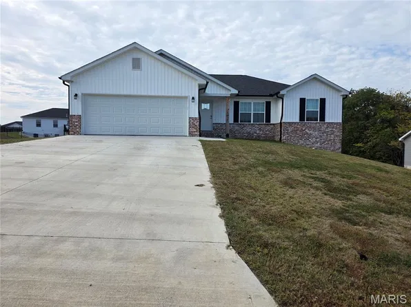 582 Wentworth Dr, Jackson, MO 63755