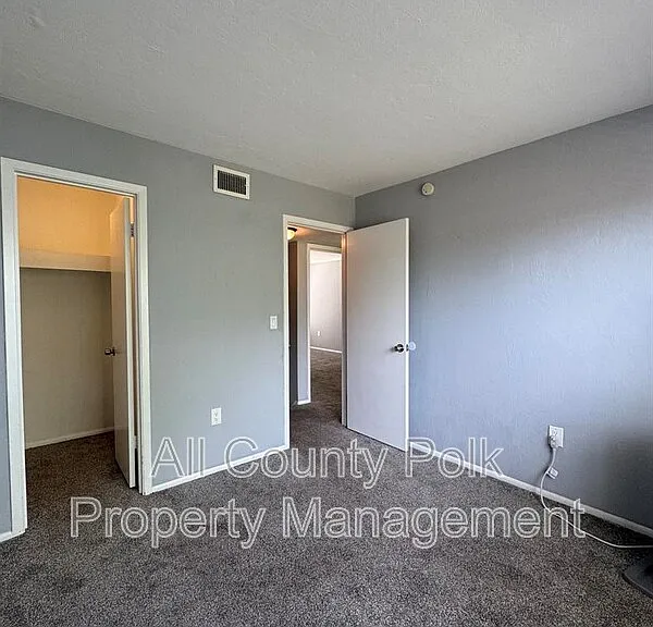 1836 N Crystal Lake Dr N #5 — Photo 14